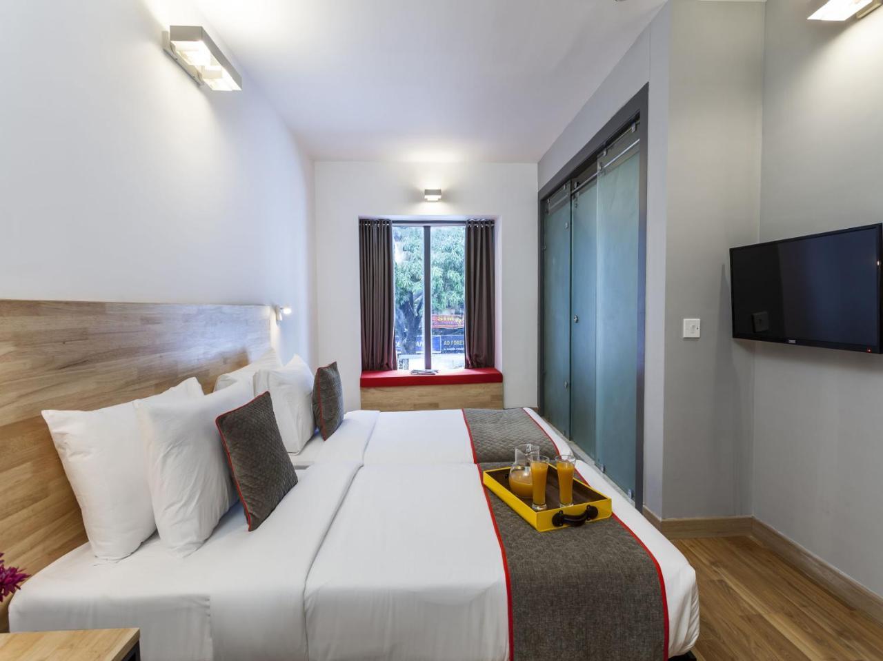 Oyo Townhouse 11 Esplanade Hotel Calcutta Exterior foto